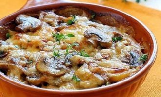 картофель запеченный с сыром и грибами