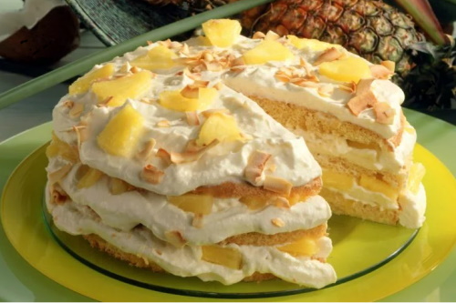 Бисквитный ананасовый торт