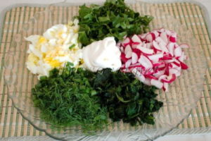 рецепт салат из крапивы