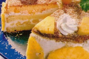 торт ананасовый бисквитный